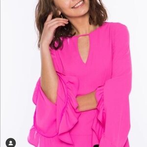 NWOT Crosby by Mollie Burch Hot Pink Ruffle Split Sleeve Blouse Top Shirt MEDIUM